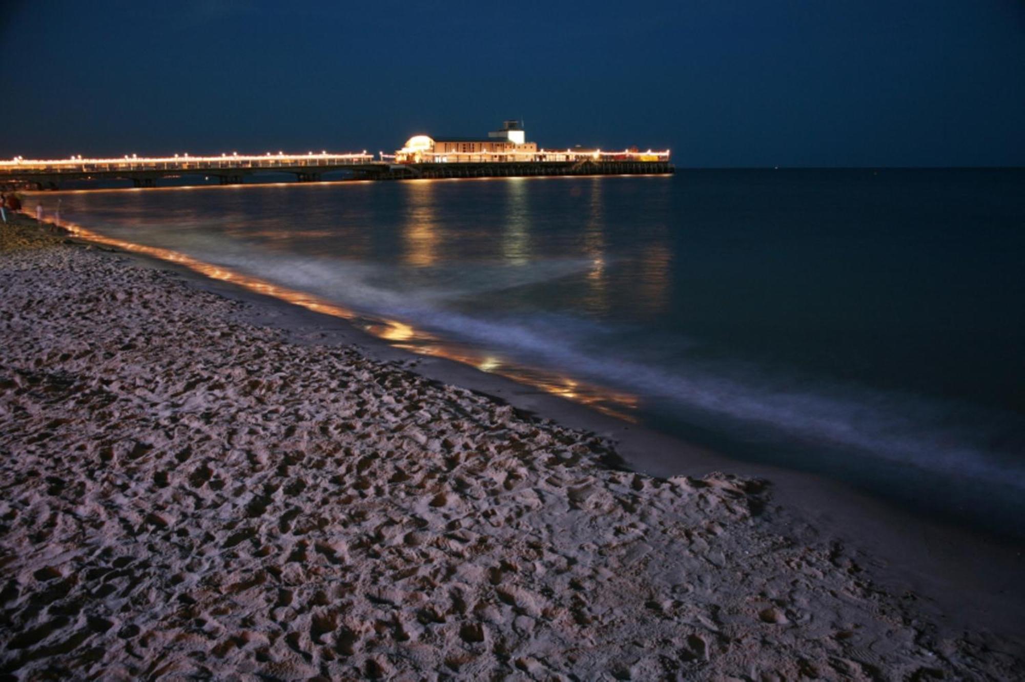Bournecoast - Clifftop Apartment With Garden -Fm827 Bournemouth Bagian luar foto